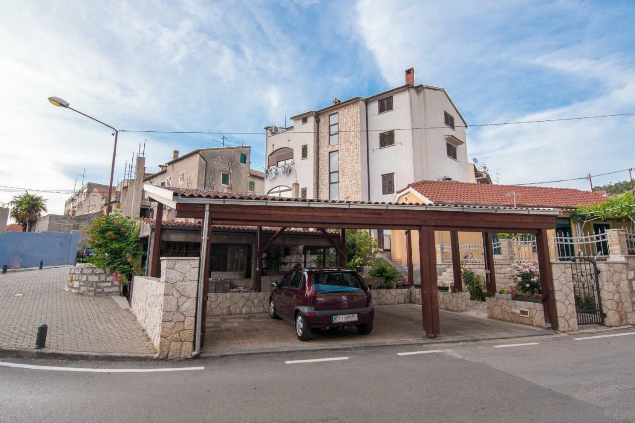 Apartment Batinica Šibenik Exterior foto